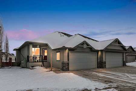 418 Crystal Ridge Terrace Okotoks, AB T1S 1W6