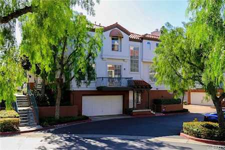 2840 Ballesteros Lane Tustin, CA 92782