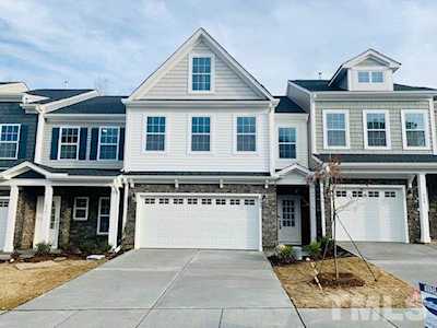 632 Barneswyck Drive Fuquay Varina, NC 27526