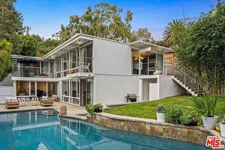 1296 Monument Street Pacific Palisades, CA 90272