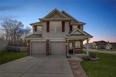 2602 Harshaw Court Indianapolis, IN 46239