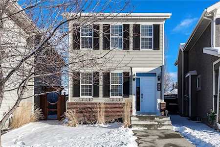 5636 Henwood Street SW Calgary, AB T2E 6Z4