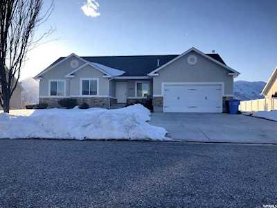 645 N 800 E Wellsville, UT 84339