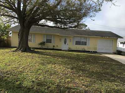 1568 NE 21St Terrace Jensen Beach, FL 34957