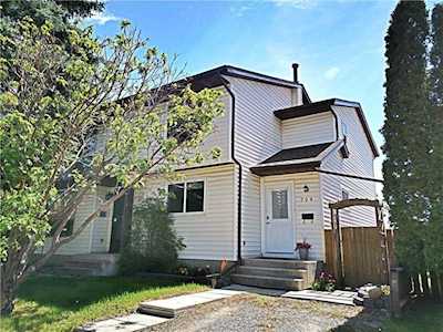 709 Aboyne Way NE Calgary, AB T2A 5Z3