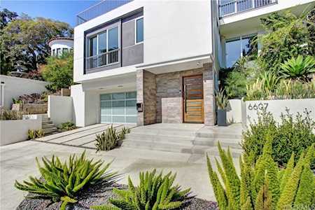 6607 Cahuenga Hollywood Hills East, CA 90068