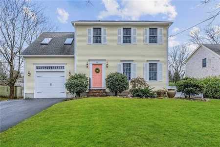43 Lock LANE Portsmouth, RI 02871