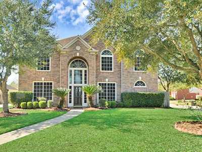 11218 Ramp Creek Ln Sugar Land, TX 77498