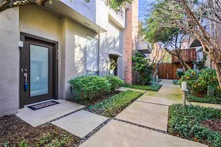 3940 Buena Vista Street #302 Dallas, TX 75240