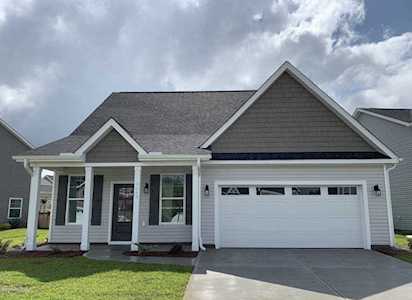 5069 W Chandler Heights Drive Leland, NC 28451