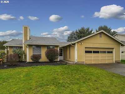 1107 SE 147th Ave Vancouver, WA 98683