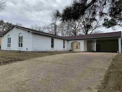 3481 Fox Hunt Dr Memphis, TN 38115