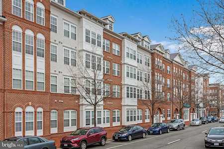 4951 Brenman Park Dr #313 Alexandria, VA 22304