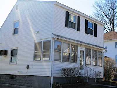 122 Kentland AV North Providence, RI 02908