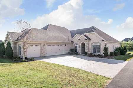 102 Holland Park Pl Louisville, KY 40245