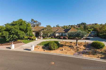 13075 Old Winery Road Poway, CA 92064