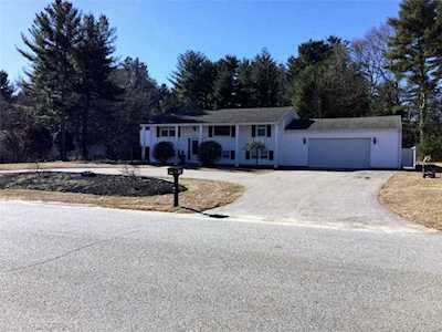 386 MISHNOCK RD West Greenwich, RI 02817