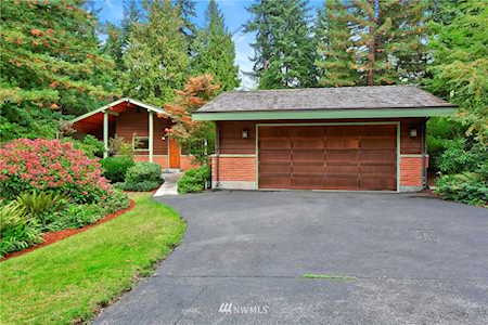 10829 Kulshan Rd Woodway, WA 98020