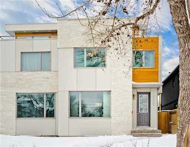 4523 16 Street SW Calgary, AB T2T 4J2