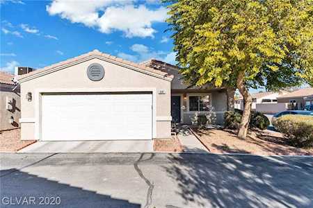 5267 Mineral Lake Dr Las Vegas, NV 89122