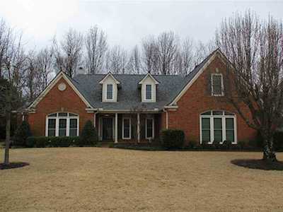 7703 Antigua Dr Memphis, TN 38119