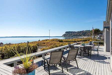 2134 Shore Ave Freeland, WA 98249