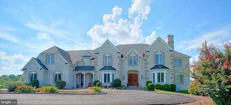 38821 Ridge Ct Hamilton, VA 20158