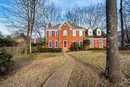 916 Valleyview Ln Collierville, TN 38017