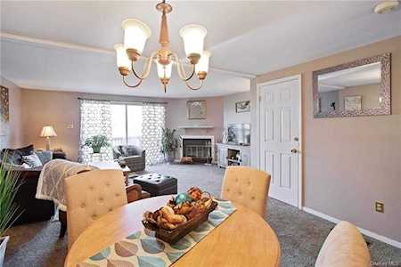 1307 Williamsburg Dr Carmel, NY 10541