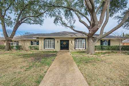 7223 Hillwood Lane Dallas, TX 75248