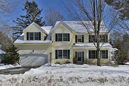 4 Horizon Dr Saratoga Springs, NY 12866
