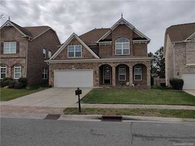 2235 Barrowcliffe Dr Concord, NC 28027