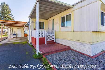 2385 Table Rock Rd Medford, OR 97501