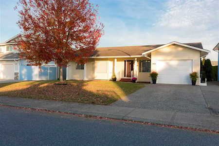 3338 Hedley Street Abbotsford, BC V2S 6P7