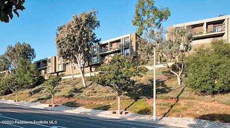 845 Temple Terrace Los Angeles, CA 90042