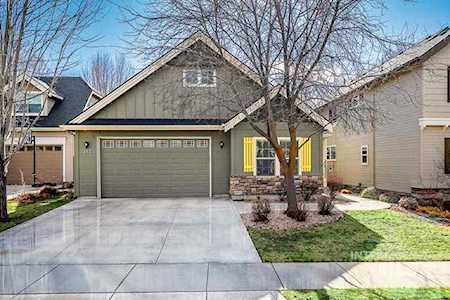 983 E Thunderbird Court Eagle, ID 83616
