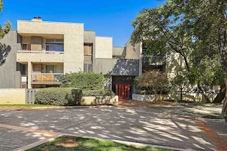4295 Via Arbolada #106 Los Angeles, CA 90042