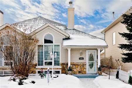 47 Chaparral Ridge Drive SE Calgary, AB T2X 3K2