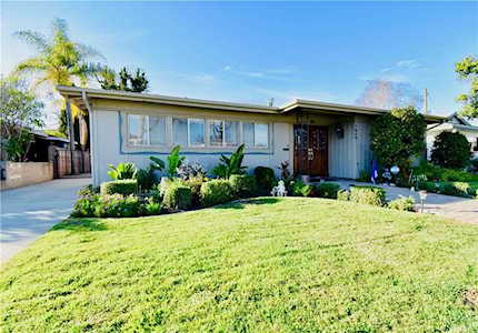1945 Shipway Avenue Long Beach, CA 90815