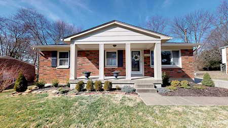 12115 Springmeadow Ln Goshen, KY 40026