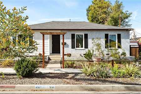 4503 Elm Avenue Long Beach, CA 90807