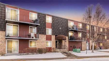 80 Galbraith Drive SW #17C Calgary, AB T3E 3H2