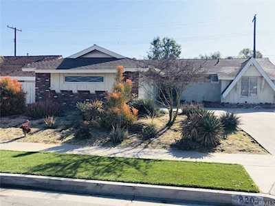 830 Cedarwood Drive La Habra, CA 90631