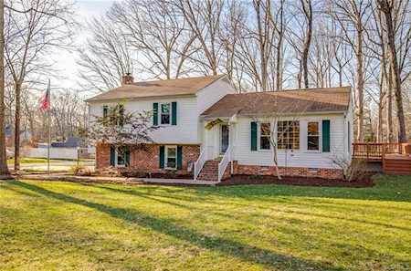11832 Kilrenny Rd Midlothian, VA 23113
