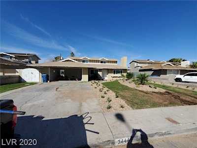 3444 Haverford Ave Las Vegas, NV 89121