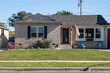 4756 Obispo Avenue Lakewood, CA 90712