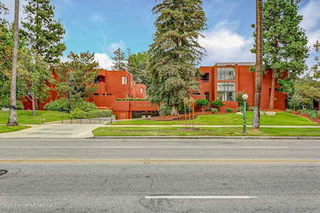 776 S Orange Grove Boulevard #10 Pasadena, CA 91105