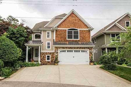 13435 Lake Shore Dr Fenton Twp, MI 48430
