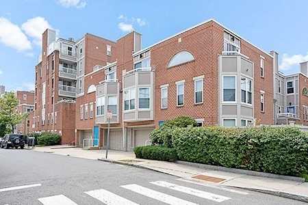 2 Chestnut St. #PH54 Cambridge, MA 02139