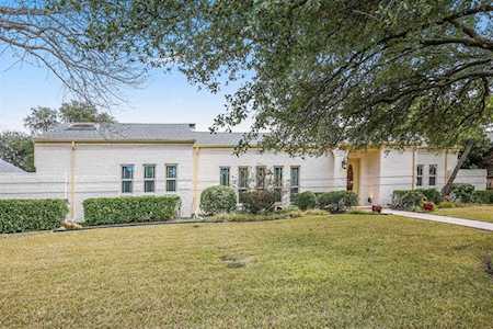 17208 Townsley Court Dallas, TX 75248